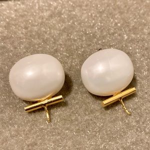 Damaged Catherine Canino Jumbo Pearls
